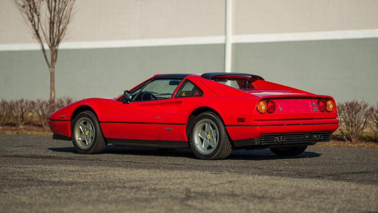 1988 Ferrari 328 GTS