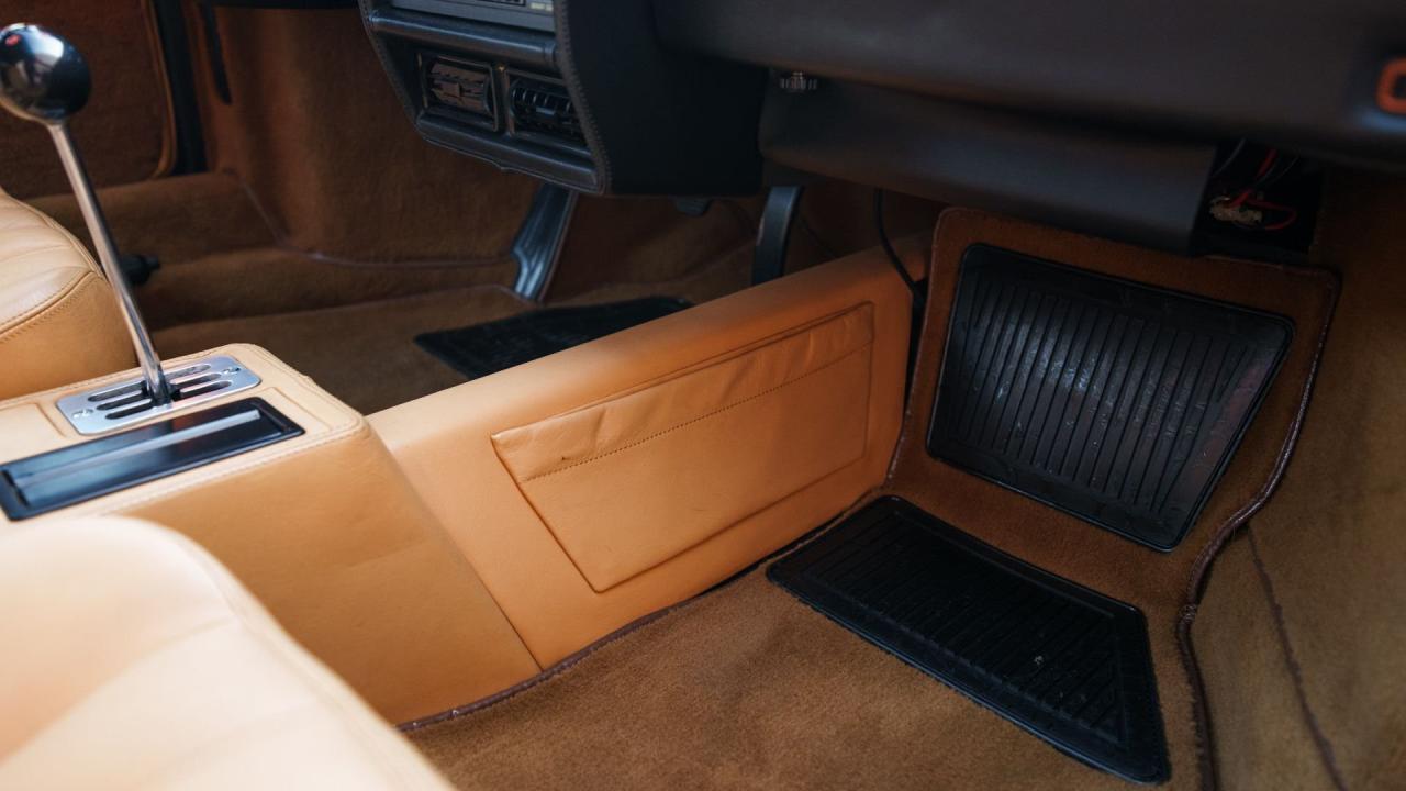 1988 Ferrari 328 GTS