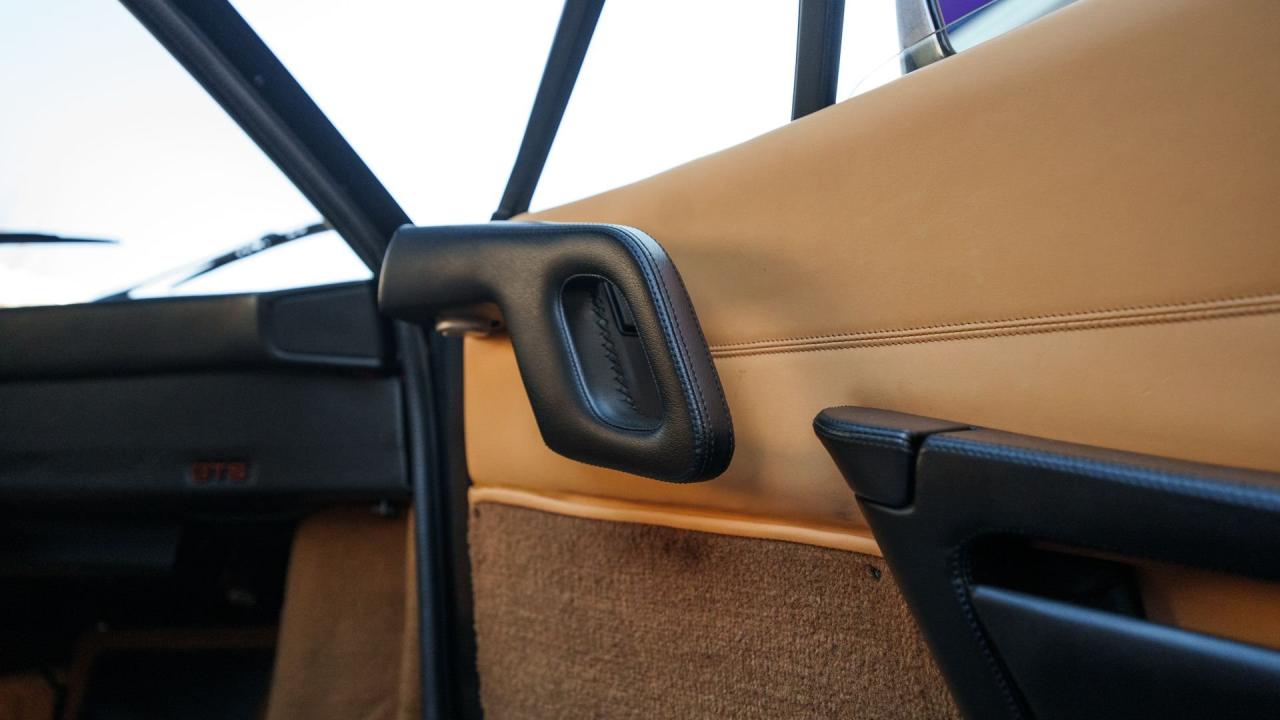 1988 Ferrari 328 GTS