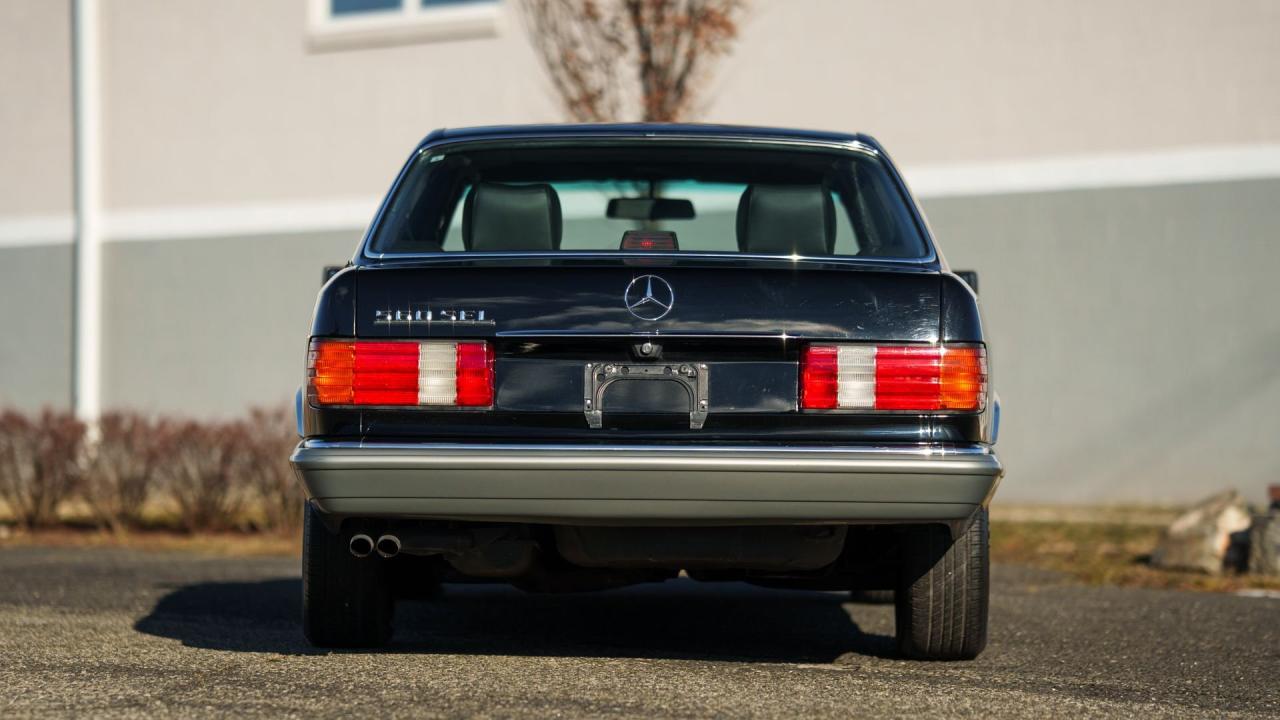 1988 Mercedes - Benz 560 SEL