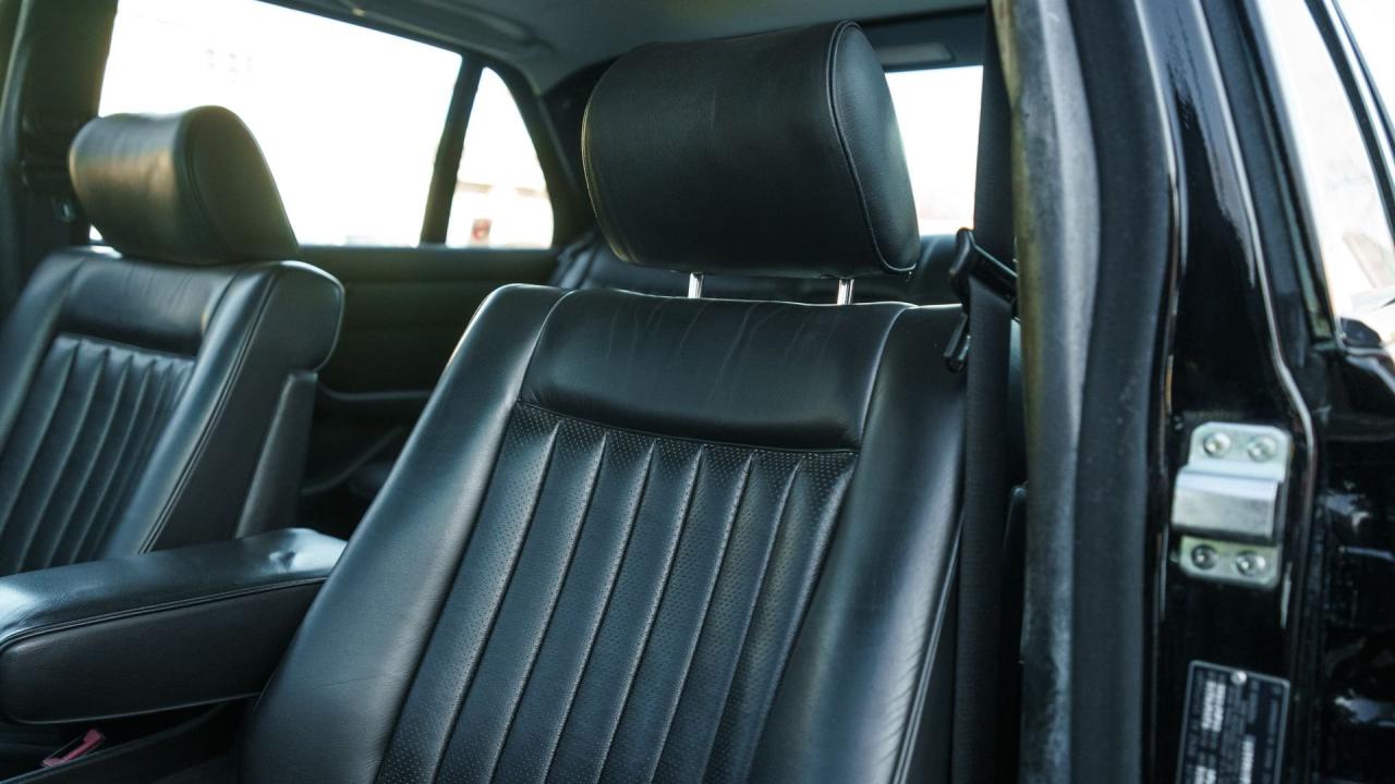 1988 Mercedes - Benz 560 SEL