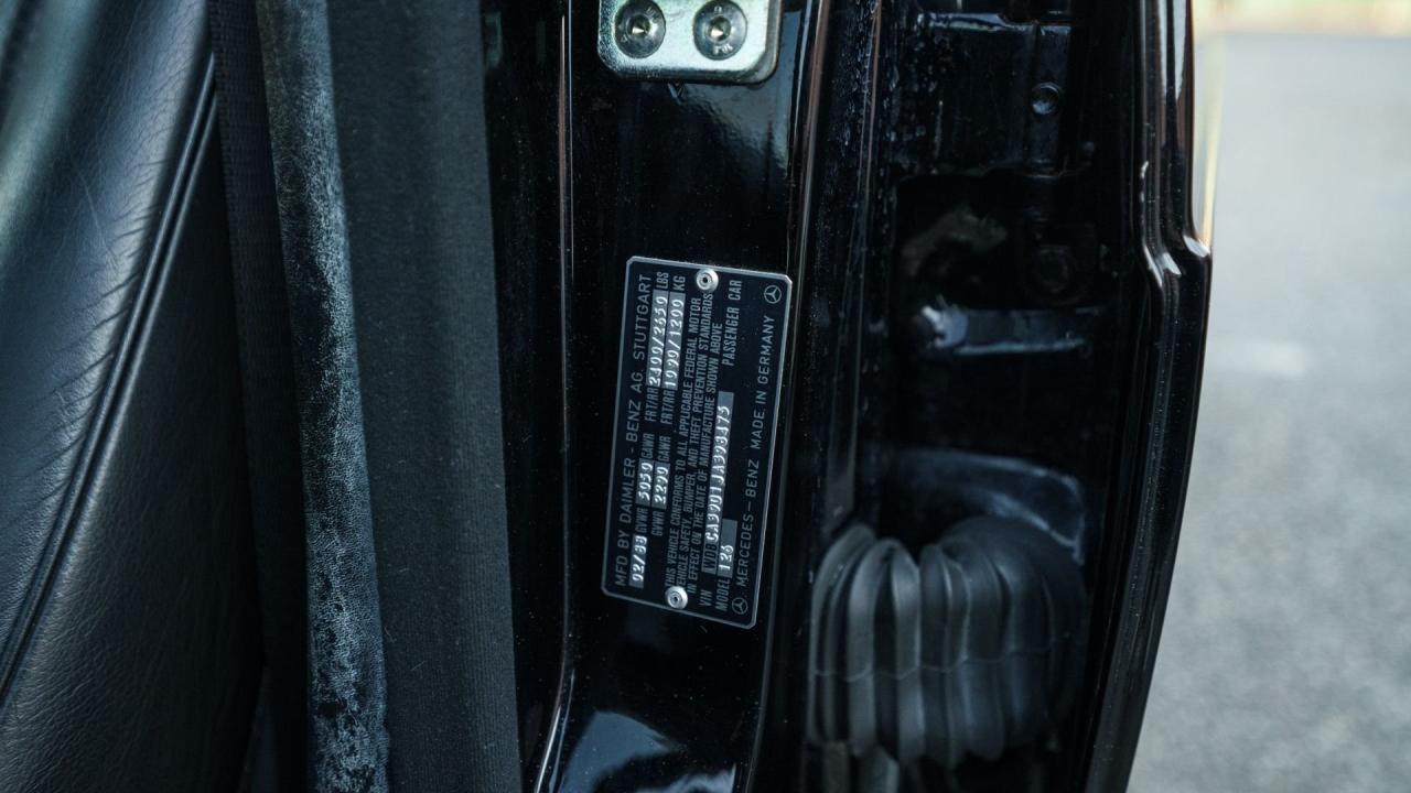 1988 Mercedes - Benz 560 SEL