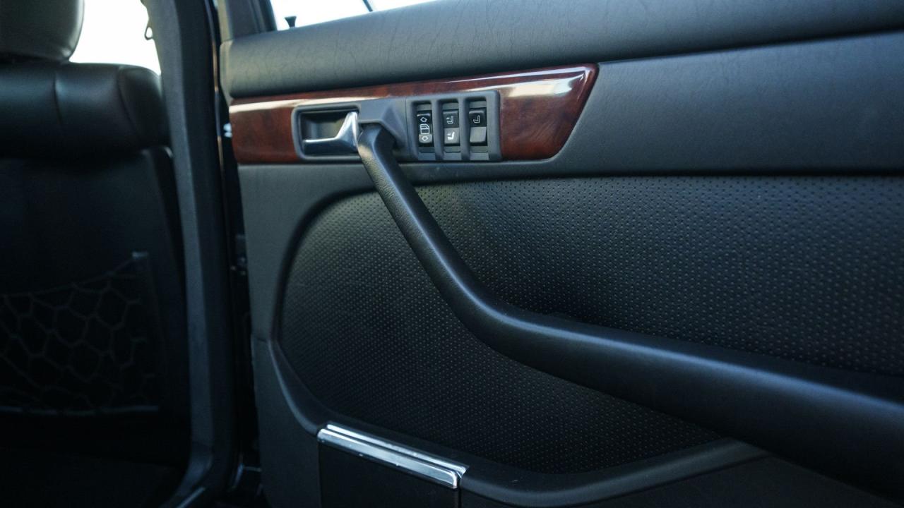 1988 Mercedes - Benz 560 SEL