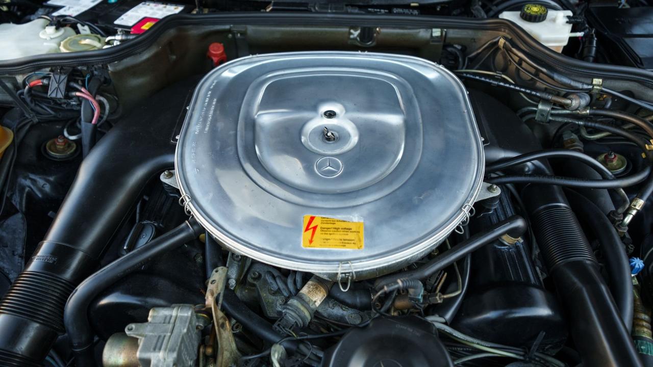 1988 Mercedes - Benz 560 SEL