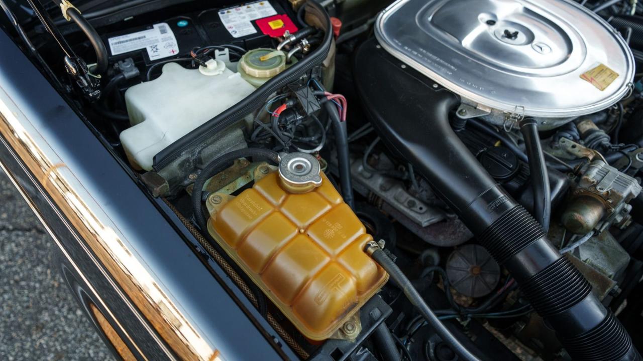 1988 Mercedes - Benz 560 SEL