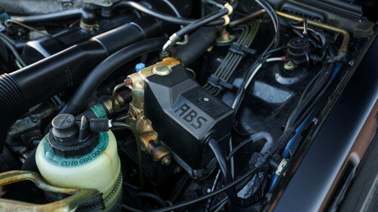 1988 Mercedes - Benz 560 SEL