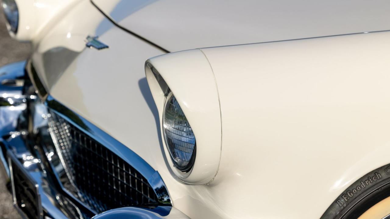 1957 Ford Thunderbird
