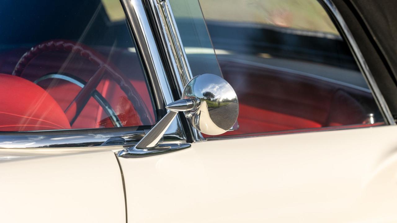 1957 Ford Thunderbird