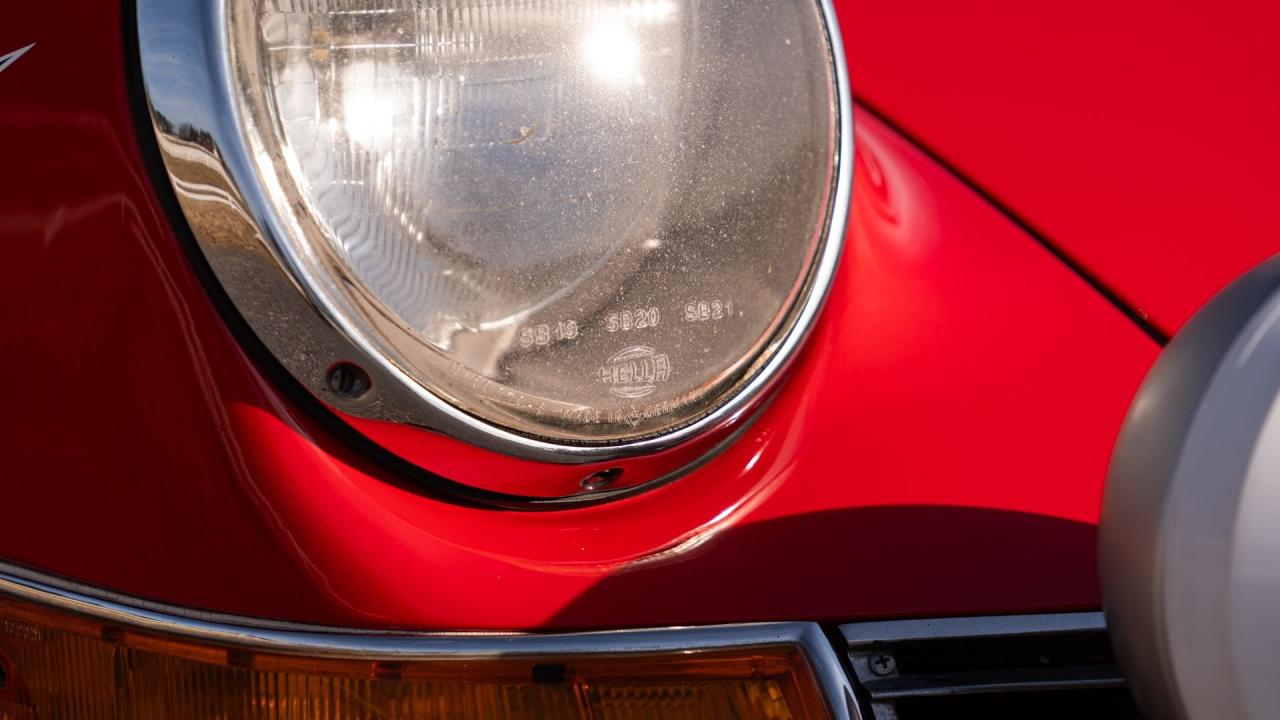 1965 Porsche 911 ex-1967 Daytona 24 Hours Winner