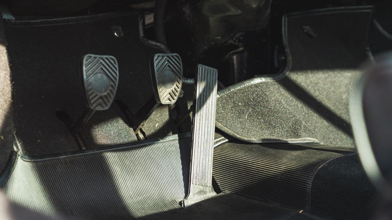 1965 Porsche 911 ex-1967 Daytona 24 Hours Winner