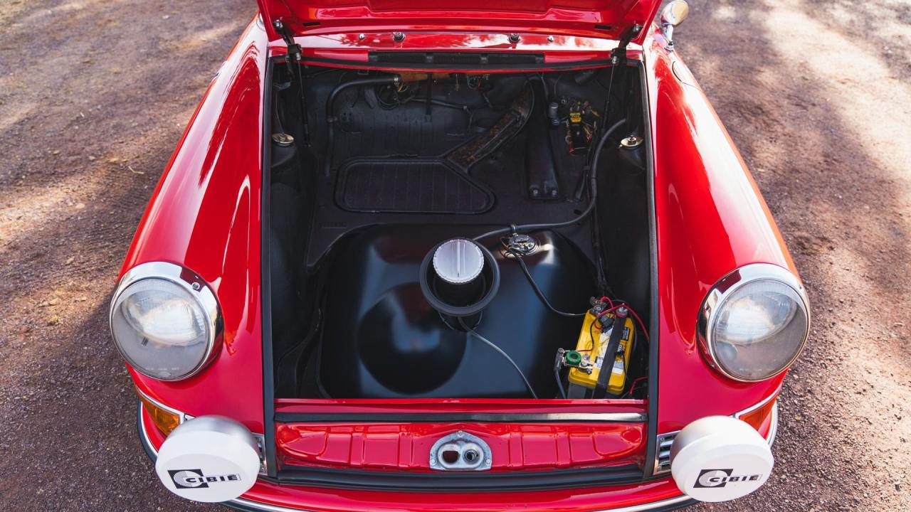 1965 Porsche 911 ex-1967 Daytona 24 Hours Winner