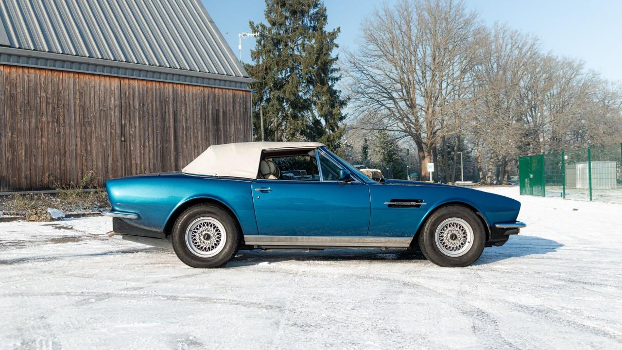 1986 Aston Martin V8 Volante