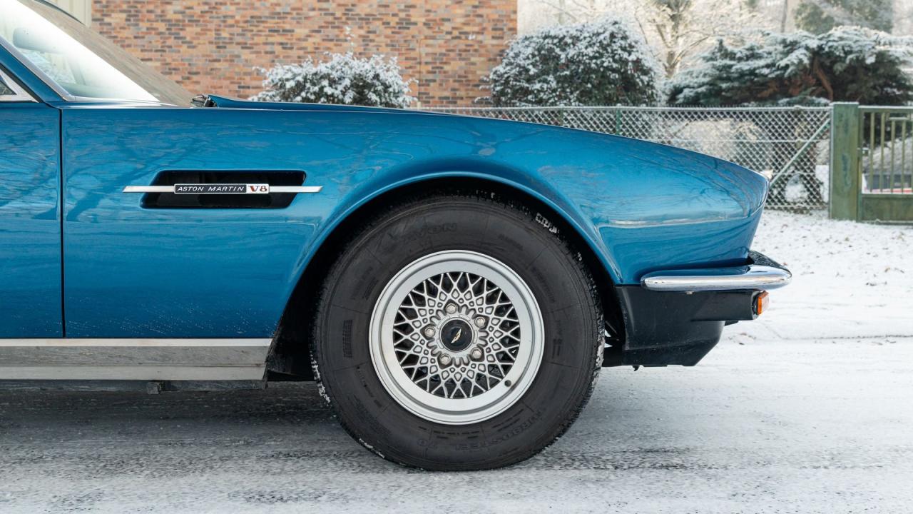 1986 Aston Martin V8 Volante