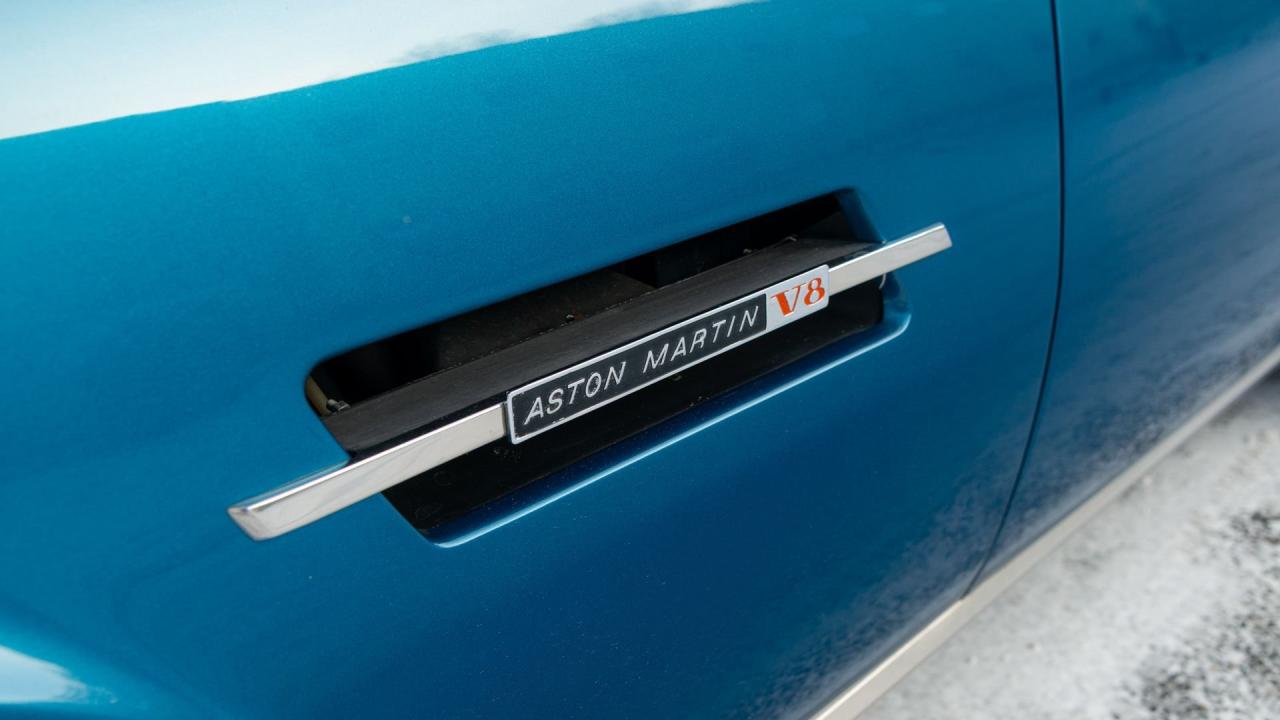 1986 Aston Martin V8 Volante