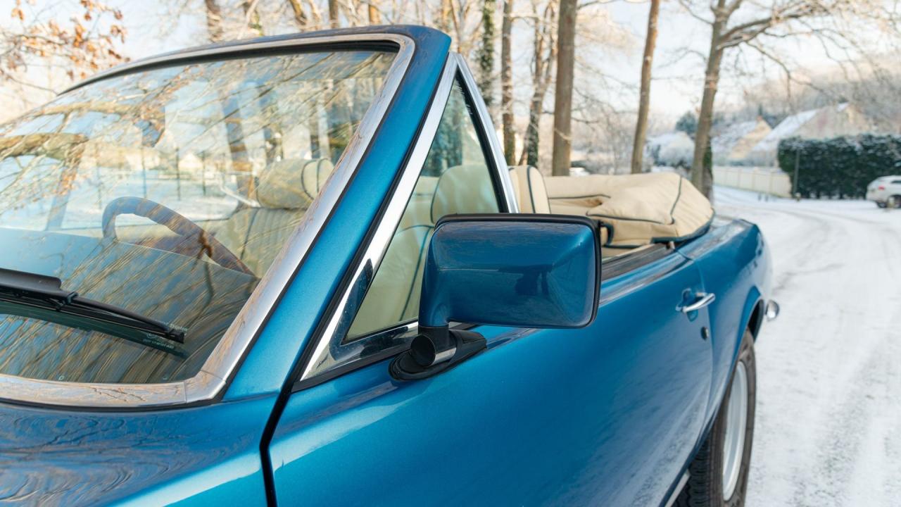 1986 Aston Martin V8 Volante