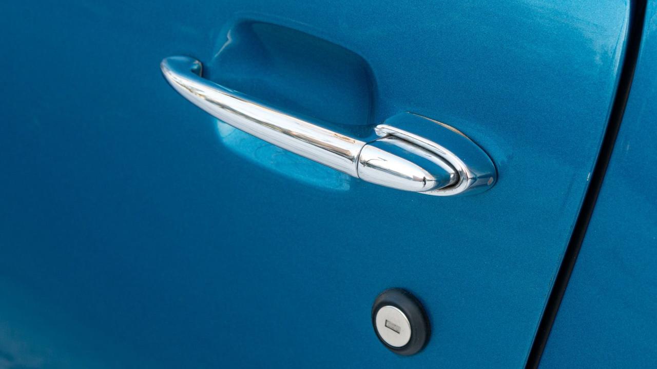 1986 Aston Martin V8 Volante