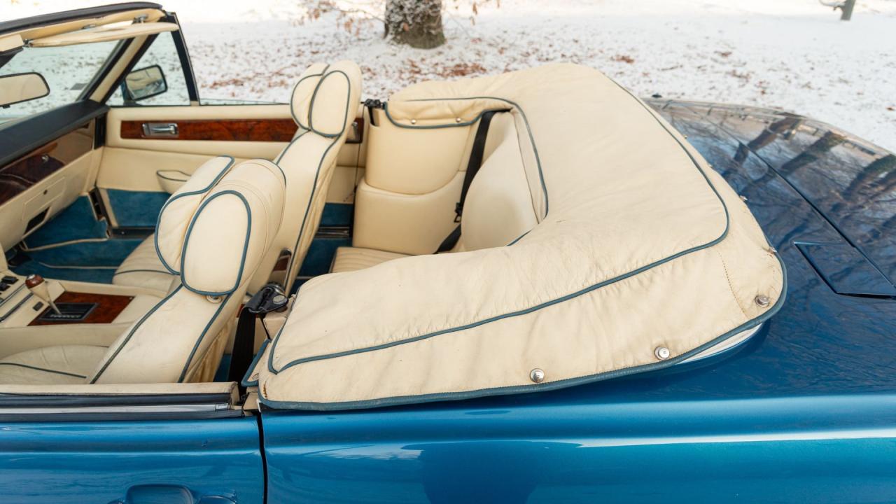 1986 Aston Martin V8 Volante