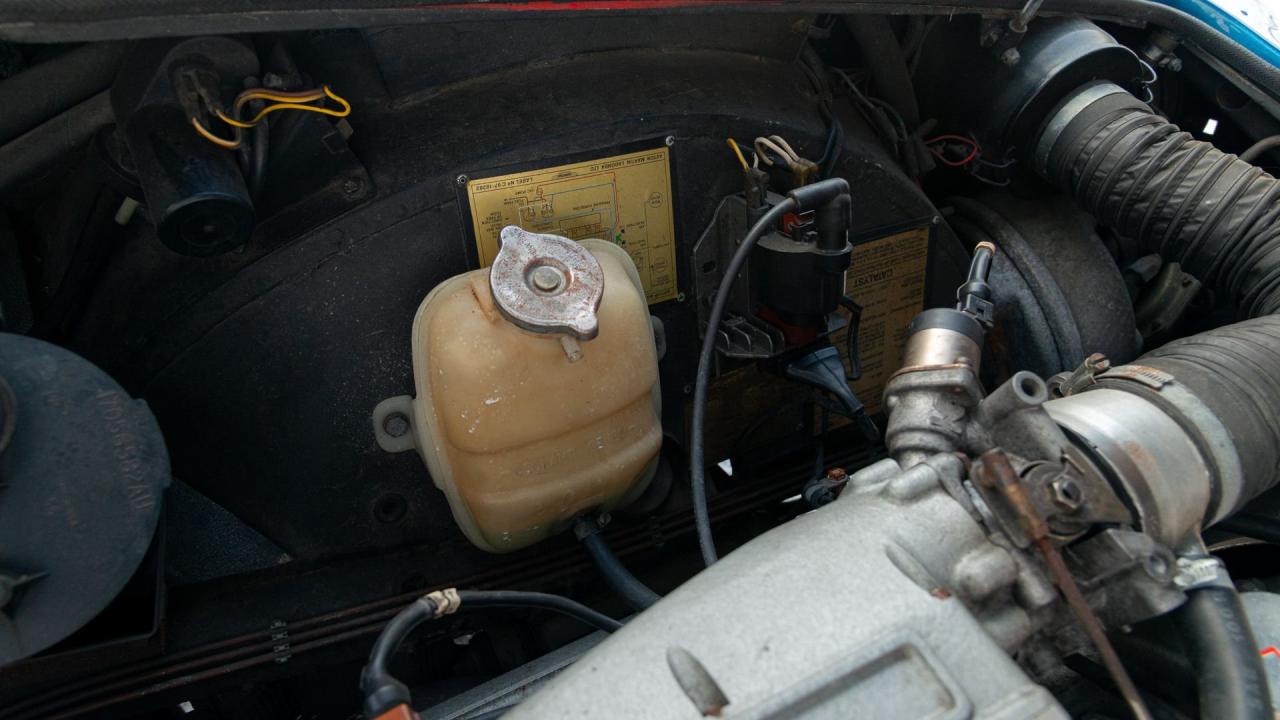 1986 Aston Martin V8 Volante