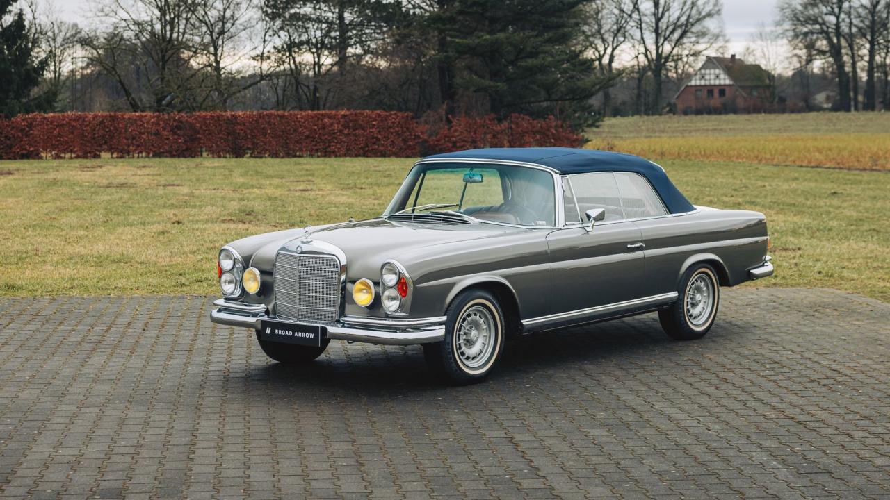 1967 Mercedes - Benz 250 SE Cabriolet