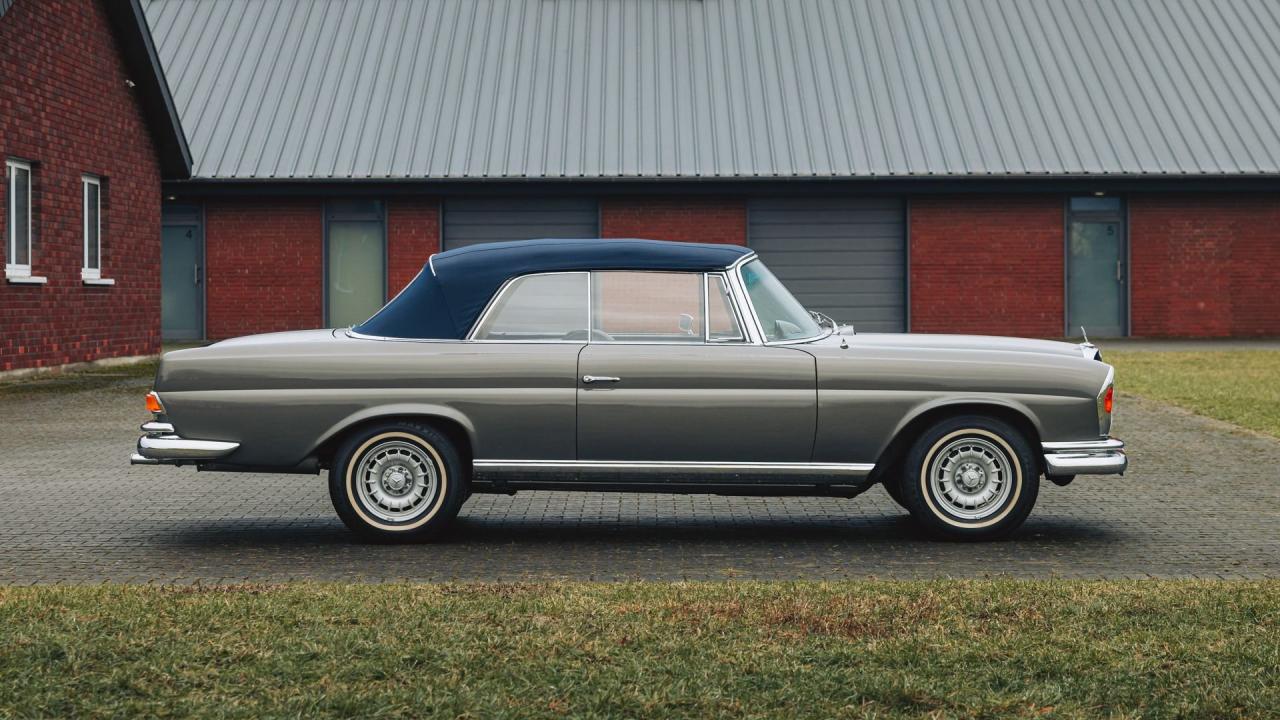 1967 Mercedes - Benz 250 SE Cabriolet
