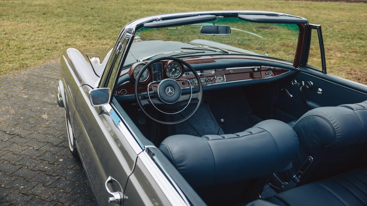 1967 Mercedes - Benz 250 SE Cabriolet