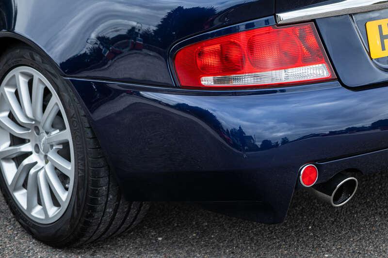 2003 Aston Martin Vanquish