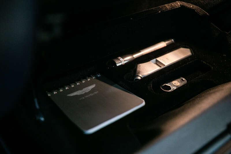 2003 Aston Martin Vanquish