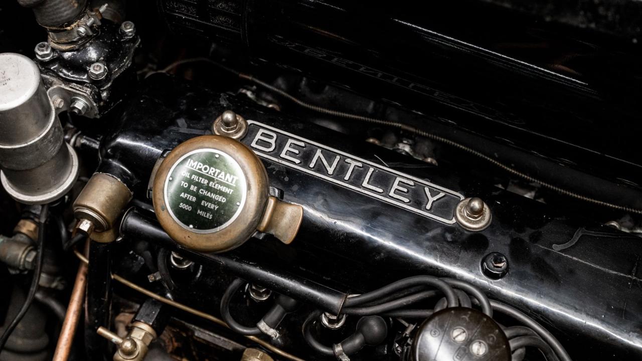 1954 Bentley R-Type Continental H.J. Mulliner Sports Saloon