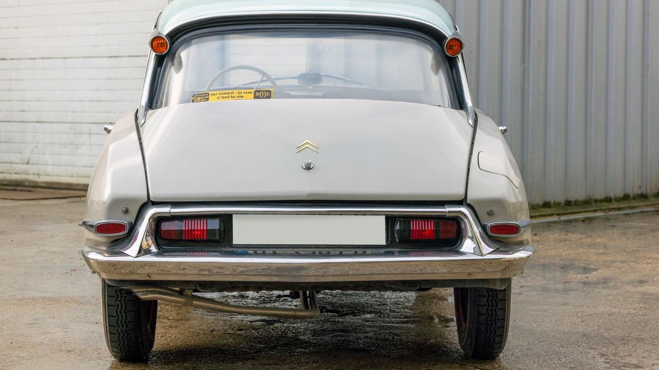 1958 Citro&euml;n DS 19