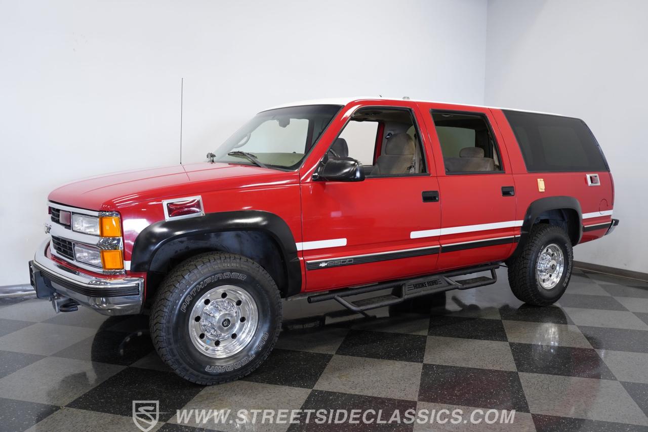1999 Chevrolet Suburban 2500 4X4