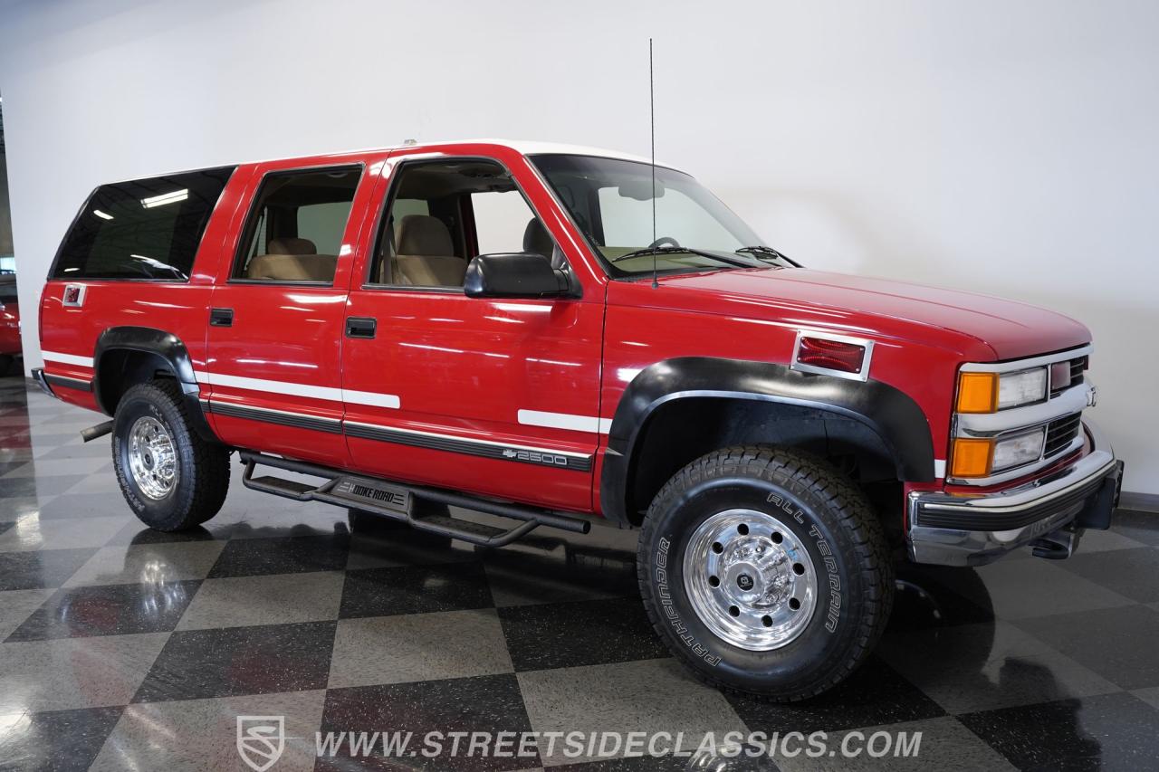 1999 Chevrolet Suburban 2500 4X4