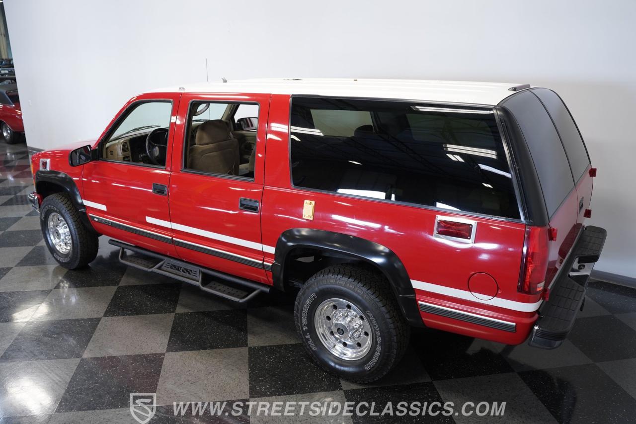 1999 Chevrolet Suburban 2500 4X4