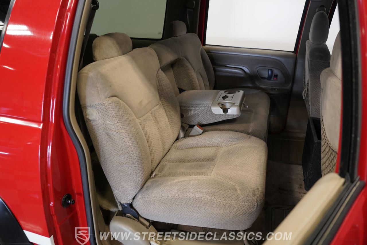 1999 Chevrolet Suburban 2500 4X4