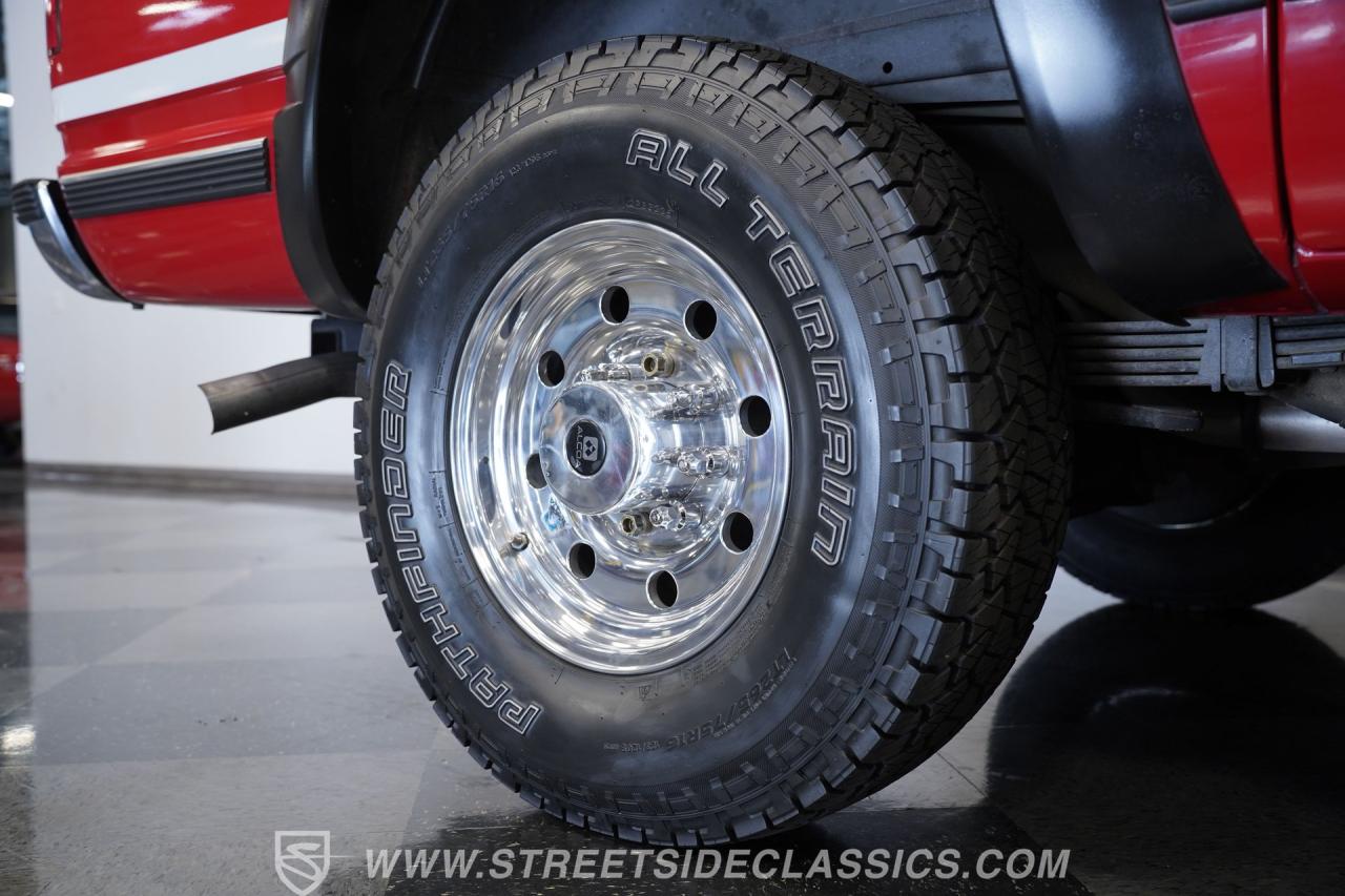 1999 Chevrolet Suburban 2500 4X4