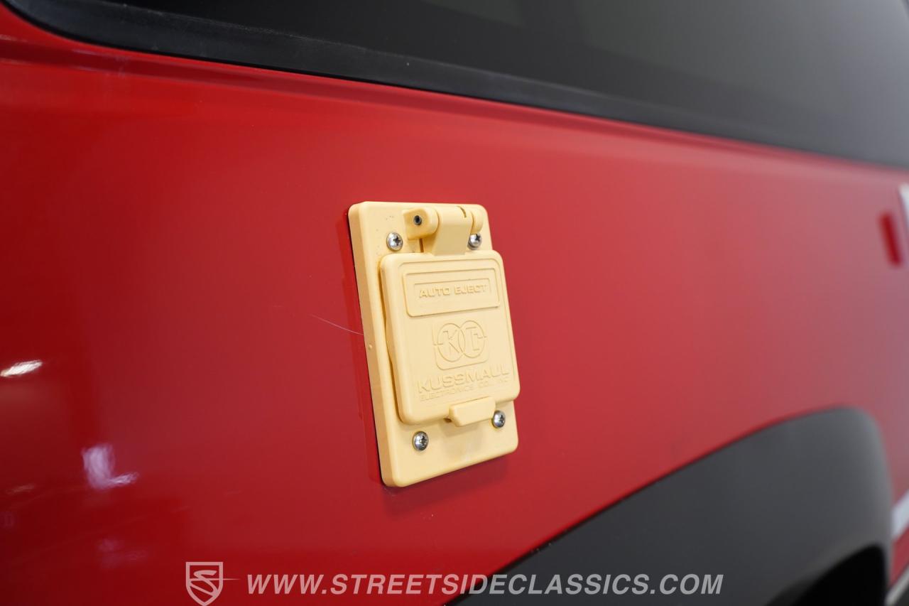 1999 Chevrolet Suburban 2500 4X4