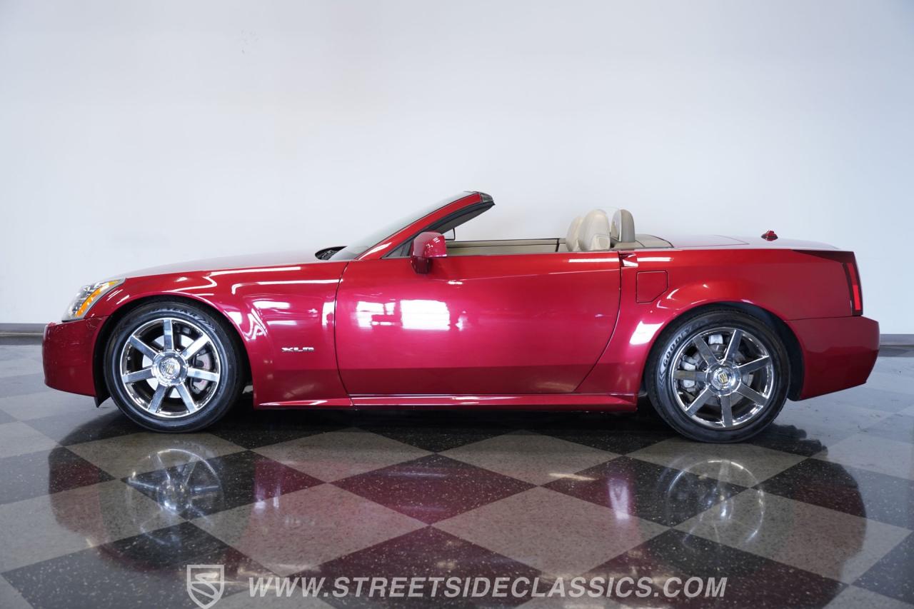 2005 Cadillac XLR