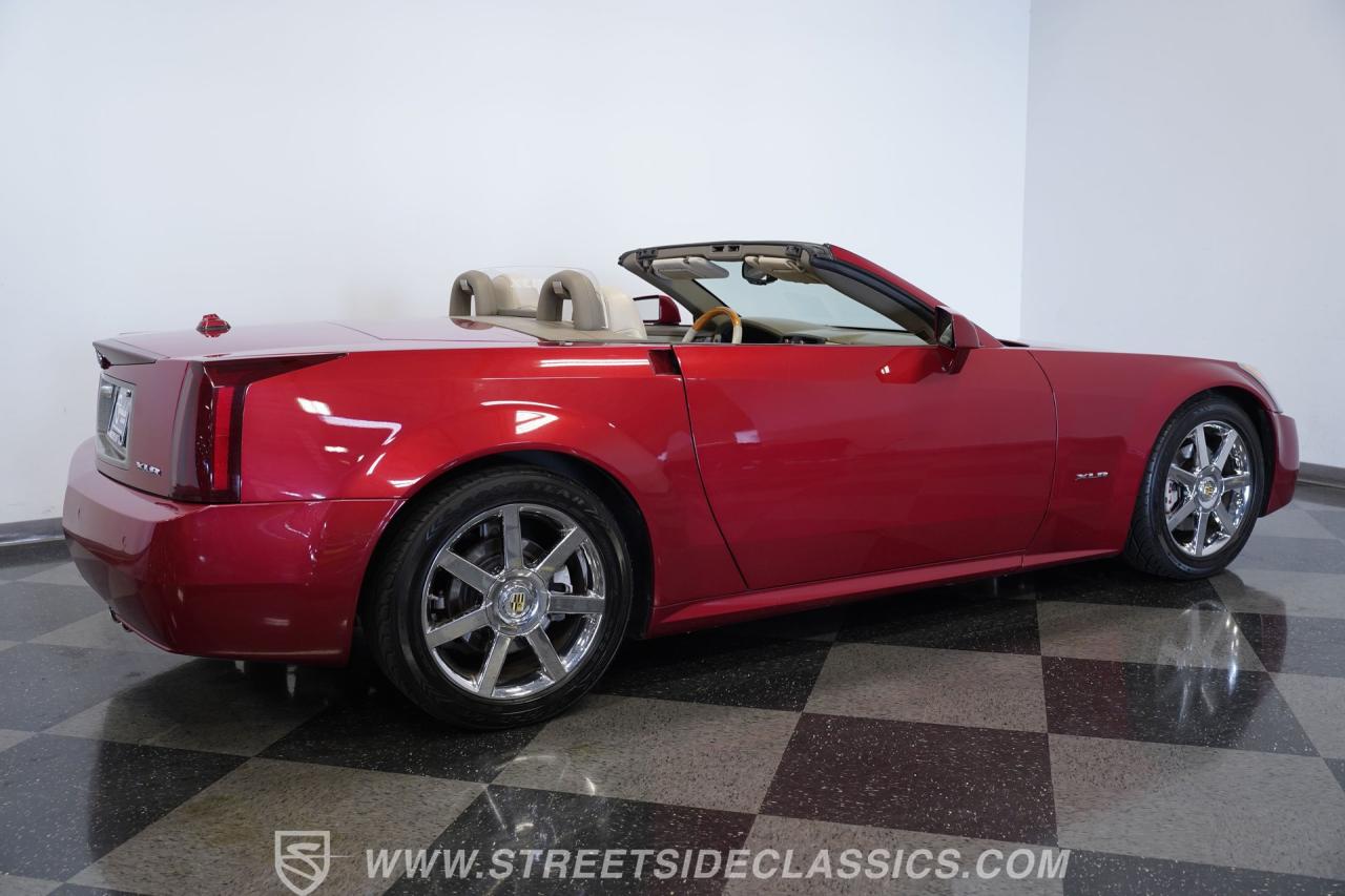 2005 Cadillac XLR
