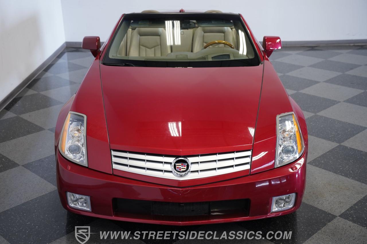 2005 Cadillac XLR