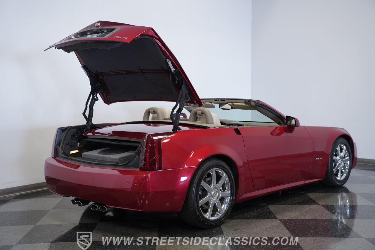 2005 Cadillac XLR