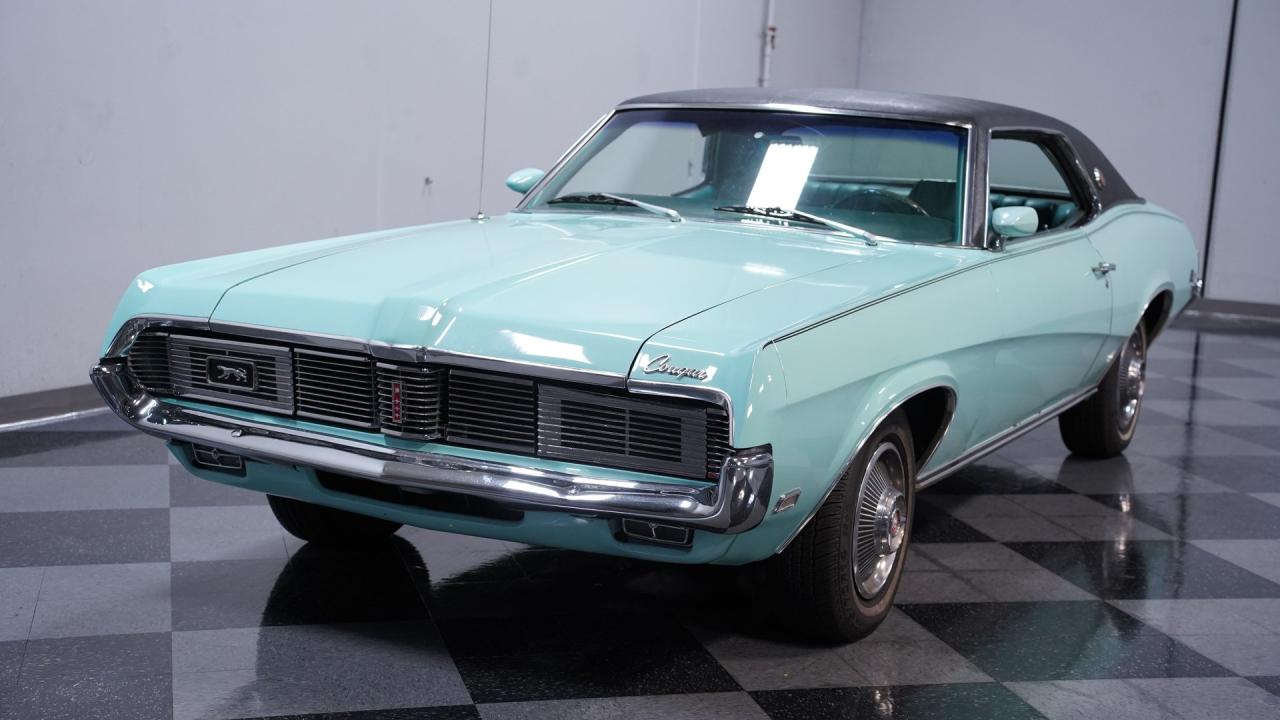 1969 Mercury Cougar XR7