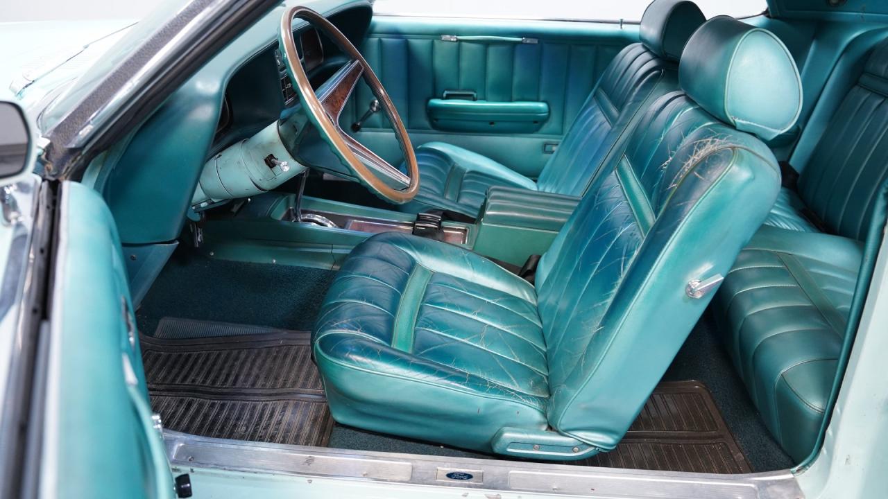 1969 Mercury Cougar XR7