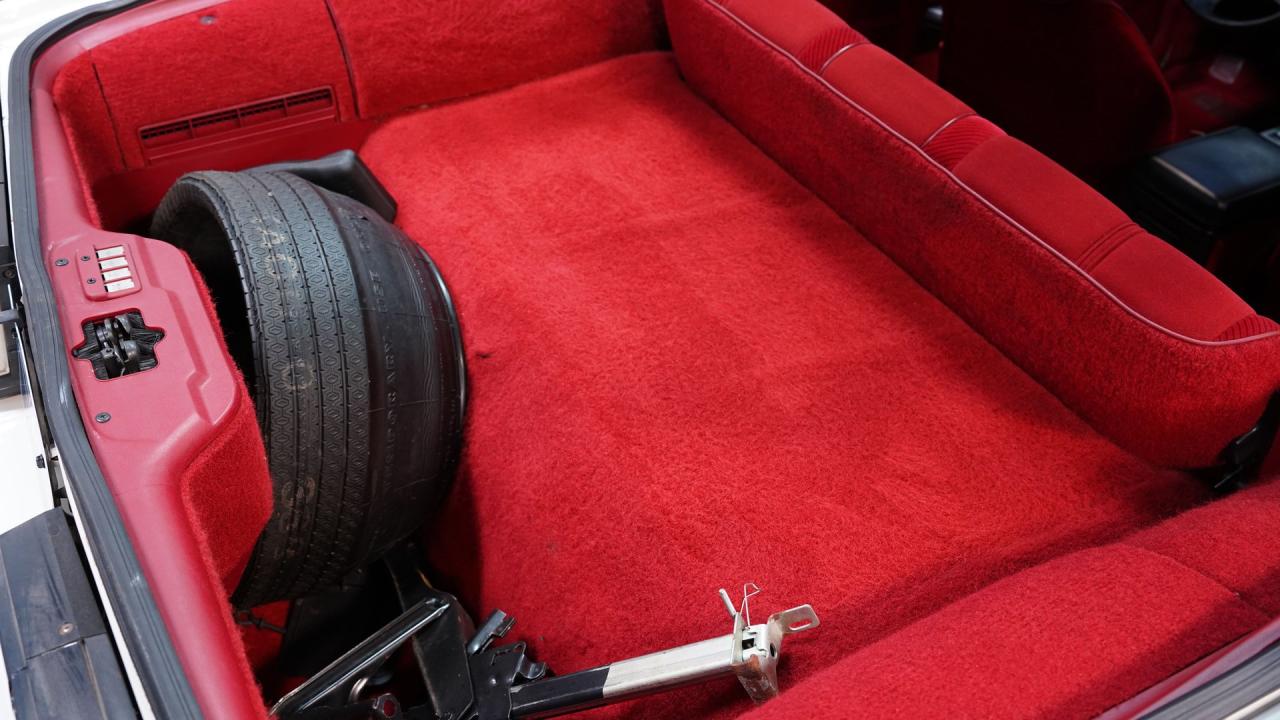 1986 Chevrolet Camaro IROC Z28