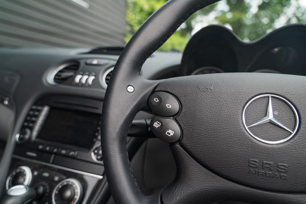 2005 Mercedes - Benz SL65 AMG