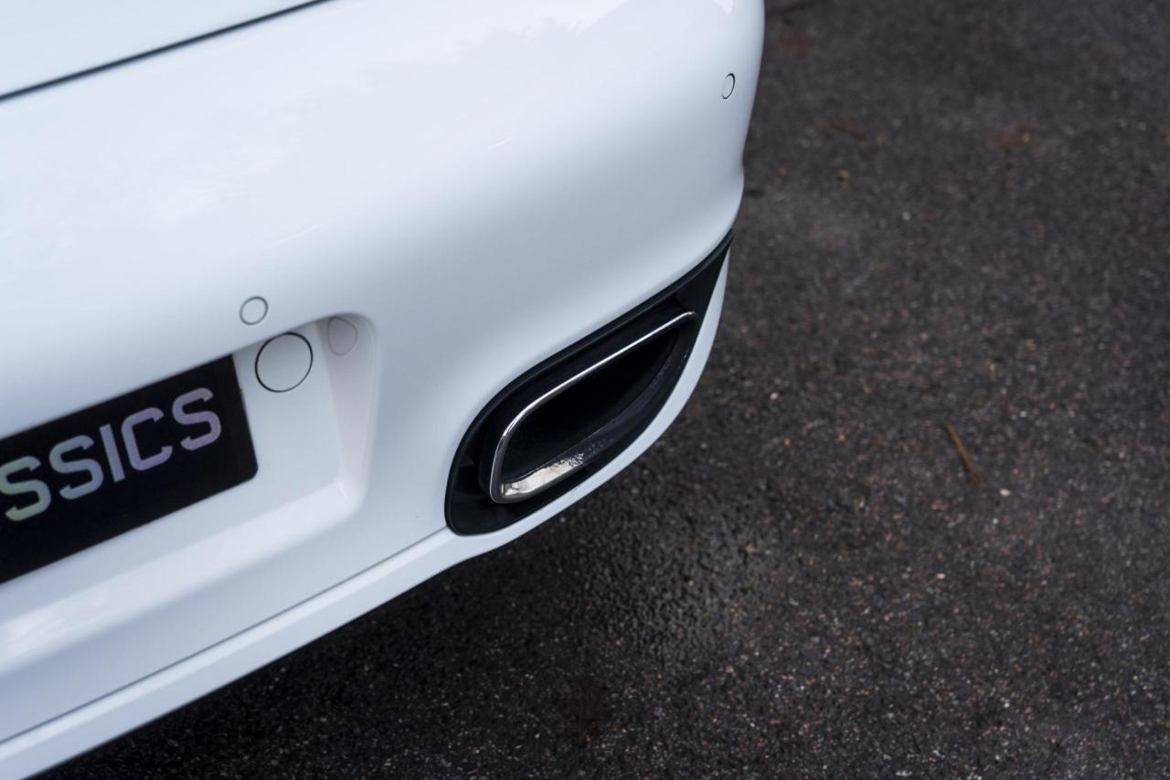 2010 Porsche 911 (997.2) Turbo