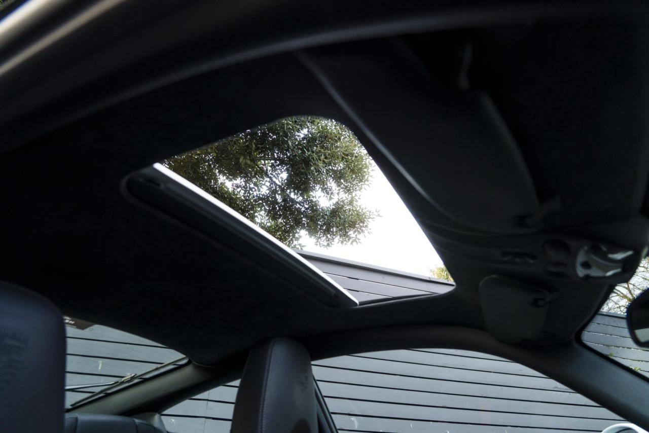 2010 Porsche 911 (997.2) Turbo