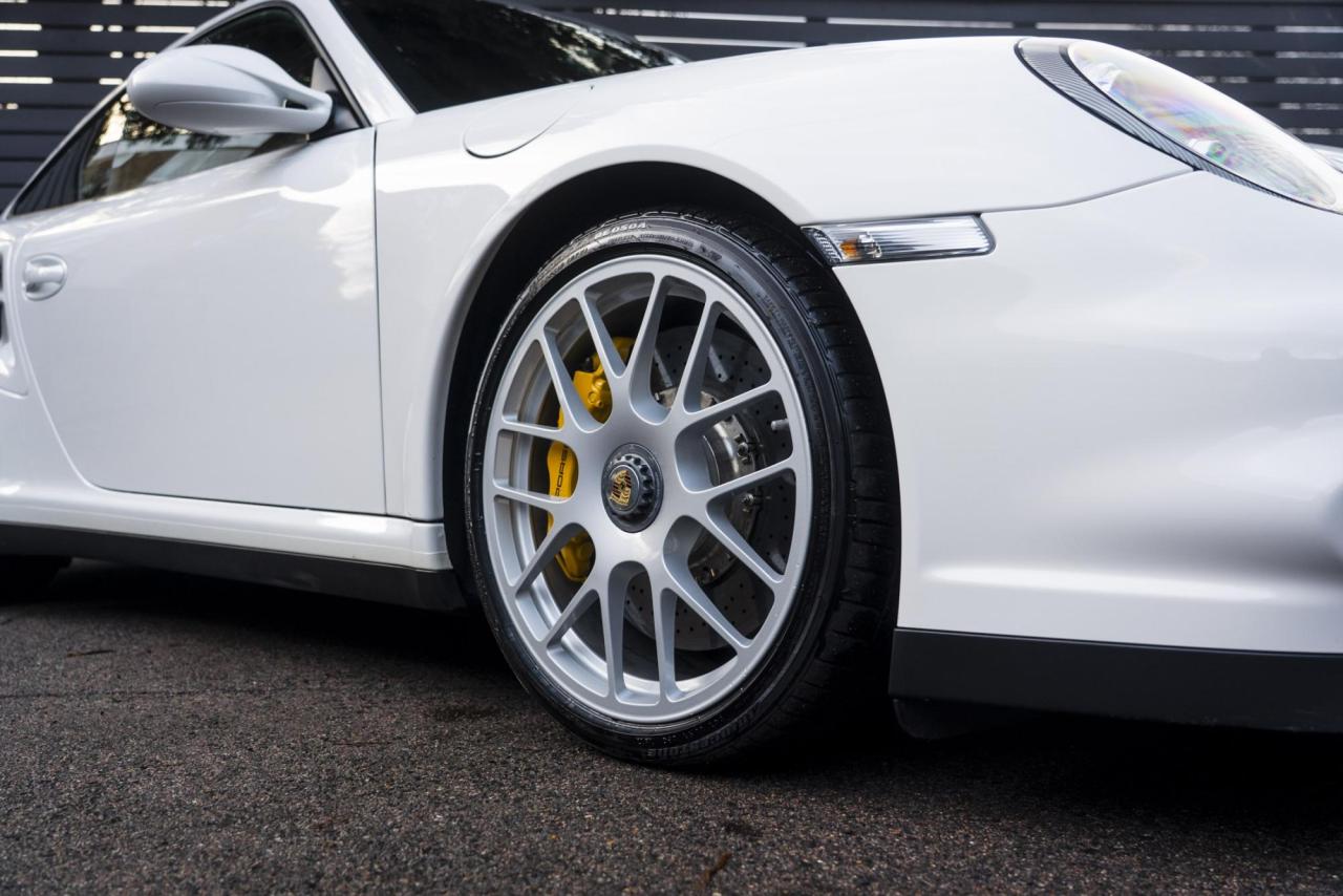 2010 Porsche 911 (997.2) Turbo