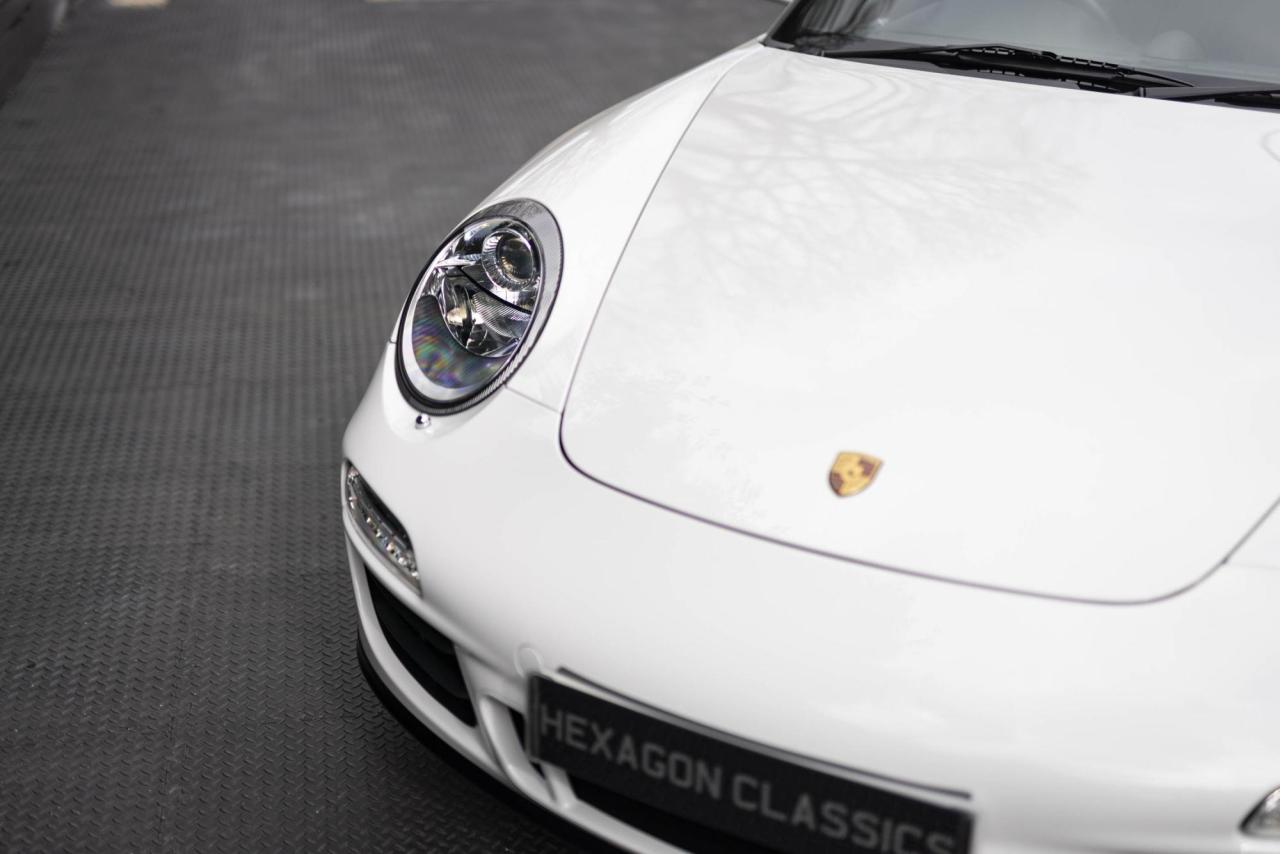 2011 Porsche 911 (997.2) Carrera  GTS