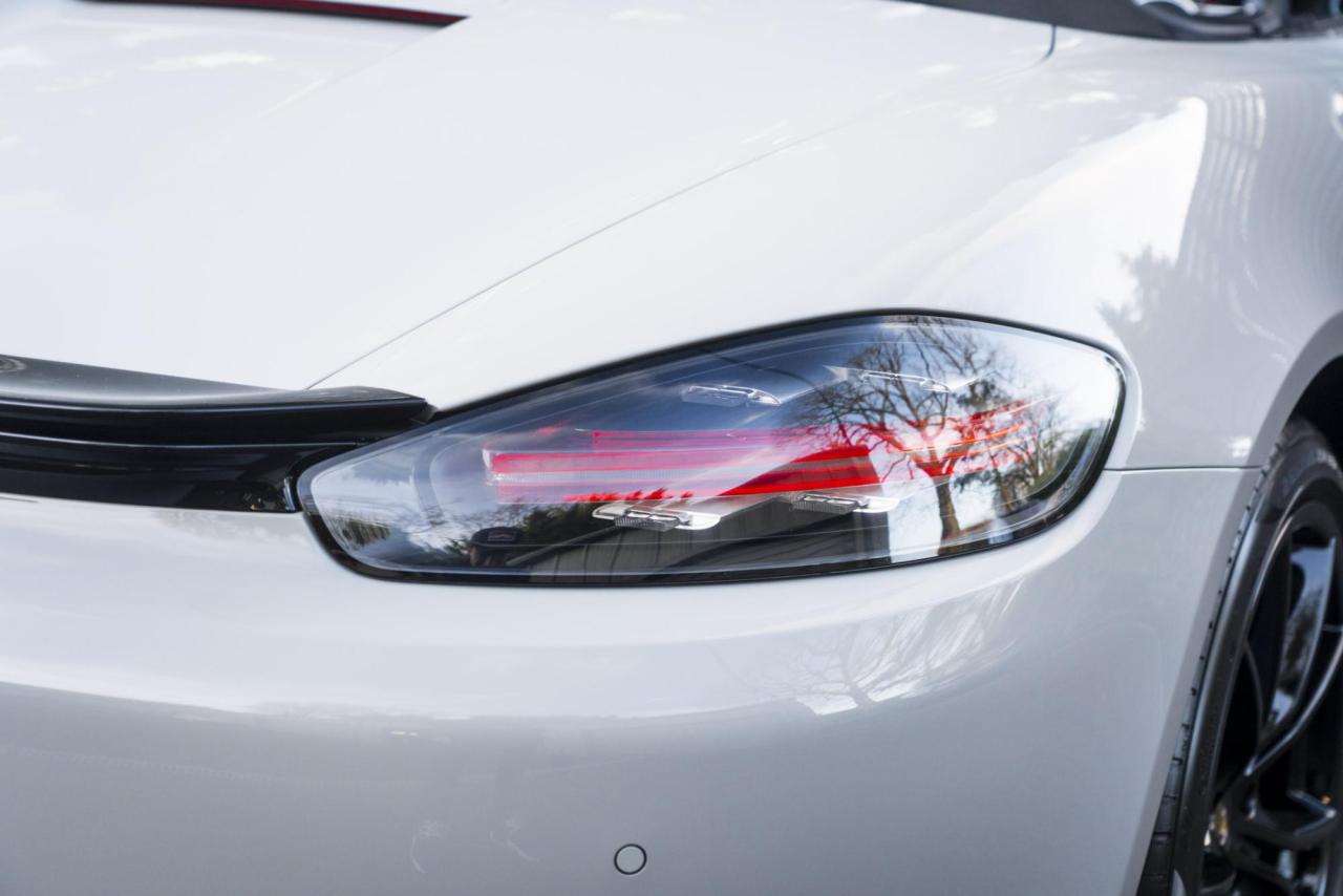 2020 Porsche 718 Boxster 2.0T