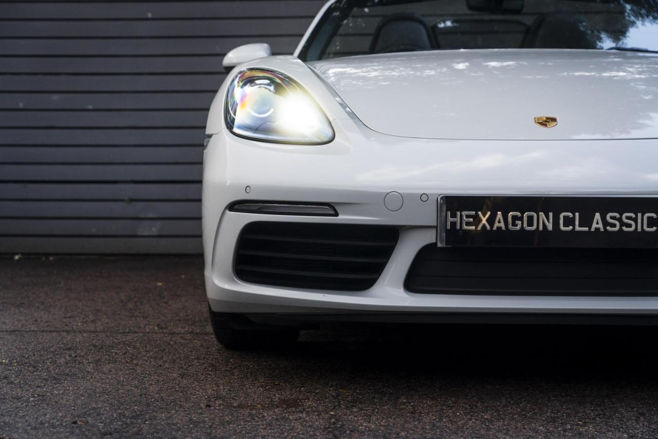 2020 Porsche 718 Boxster 2.0T