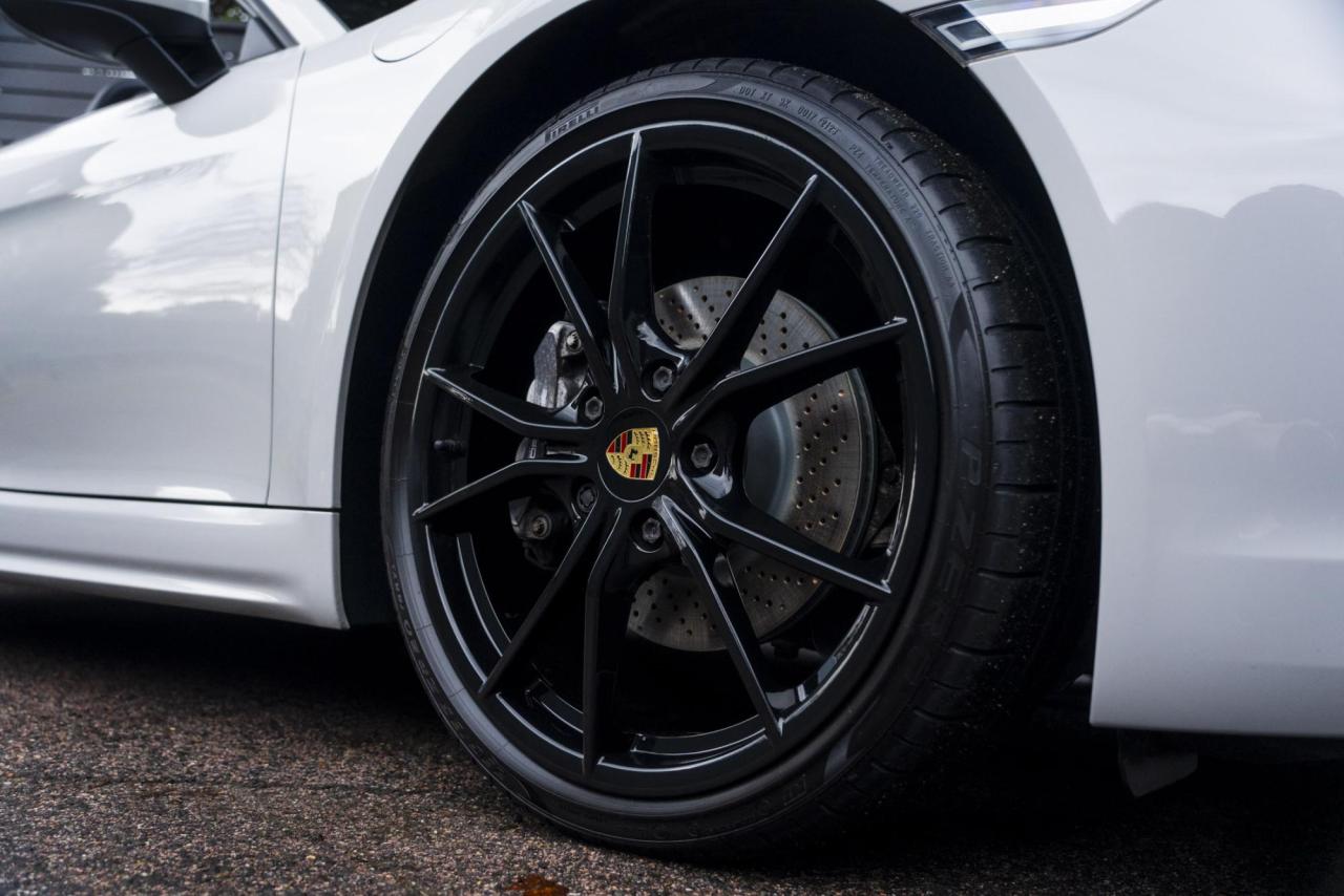 2020 Porsche 718 Boxster 2.0T